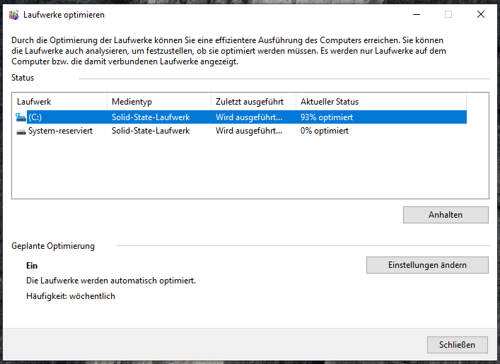 Windows 10 Optimizing Disk